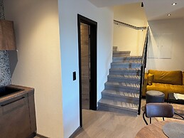 Parzivita Boutique Suites