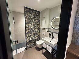 Parzivita Boutique Suites