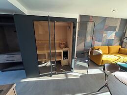 Parzivita Boutique Suites
