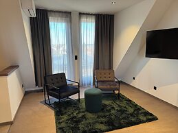 Parzivita Boutique Suites
