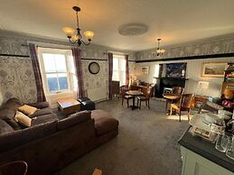 Garden Arms Hotel