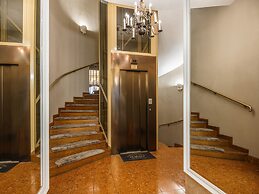 White Lotus by Fragola Apartments
