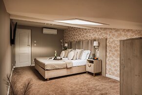 White Lotus by Fragola Apartments
