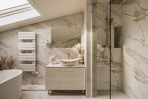 White Lotus by Fragola Apartments
