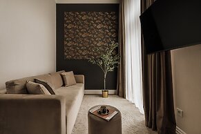 White Lotus by Fragola Apartments