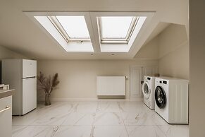 White Lotus by Fragola Apartments