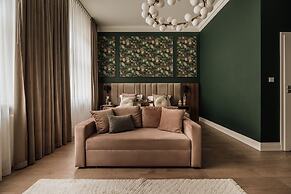 White Lotus by Fragola Apartments