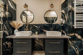 White Lotus by Fragola Apartments