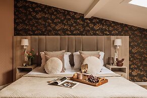 White Lotus by Fragola Apartments