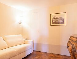 Foscolo Apartments