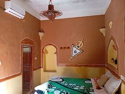 Maison d'hôtes tifaoute ait Ben haddou