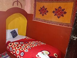 Maison d'hôtes tifaoute ait Ben haddou