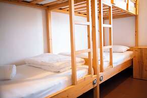 Wax Hostel & Apts