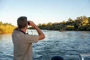Simanya River Lodge
