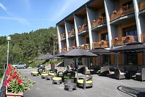 ADRECHAS MERCANTOUR
