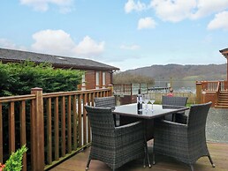 Waters Edge Lodge