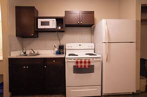 EasyStay Inn & Suites Fernie