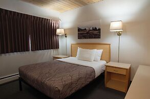 EasyStay Inn & Suites Fernie