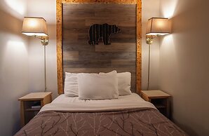 EasyStay Inn & Suites Fernie