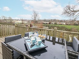 8 Park View Grove