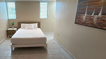Blue Lodge -Manati PR