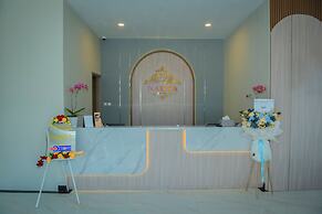 Nadya Hotel