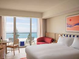 Avani Mooloolaba Beach Hotel