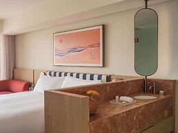 Avani Mooloolaba Beach Hotel