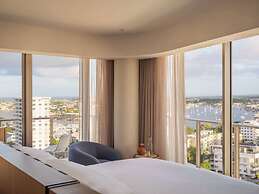 Avani Mooloolaba Beach Hotel