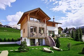 Villa Flora Mountain Lodges