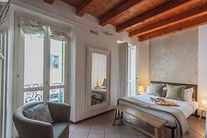 You & Me Lake Como