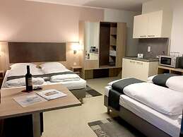 Hana Aparthotel
