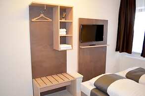 Hana Aparthotel