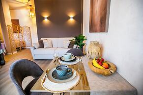 10 Floor Apartments