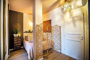 10 Floor Apartments