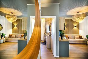 10 Floor Apartments