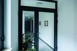Malila Apartments Limanowskiego 37
