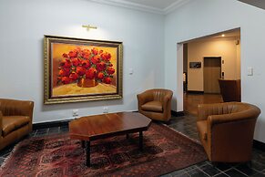 Basdenwood Hotel