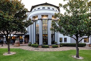 Basdenwood Hotel