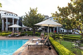 Basdenwood Hotel