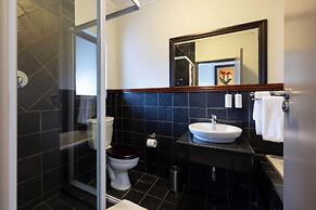 Basdenwood Hotel
