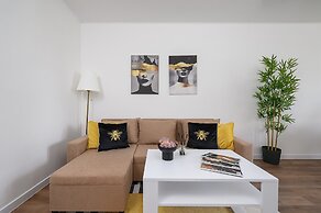 Lumina comfy 4-room apartment center