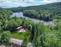 Rockway Motel