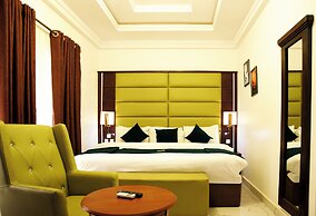 Pinnacle Castle Hotel Asaba