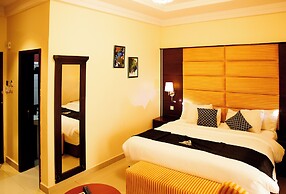 Pinnacle Castle Hotel Asaba
