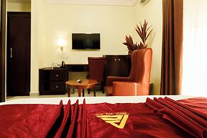 Pinnacle Castle Hotel Asaba