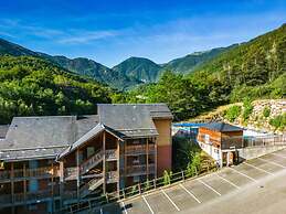 Cozy 2-bedroom Air-conditioned Apartment