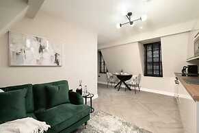 Edinburgh Apartment - Sleeps 2 - Royal Mile Close