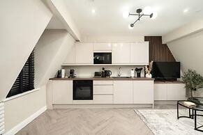Edinburgh Apartment - Sleeps 2 - Royal Mile Close