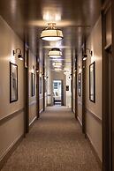 The Courier Hotel